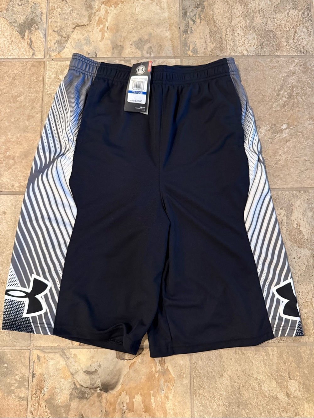 Under Armour Youth Black Athletic Shorts with Gray Accent size XL